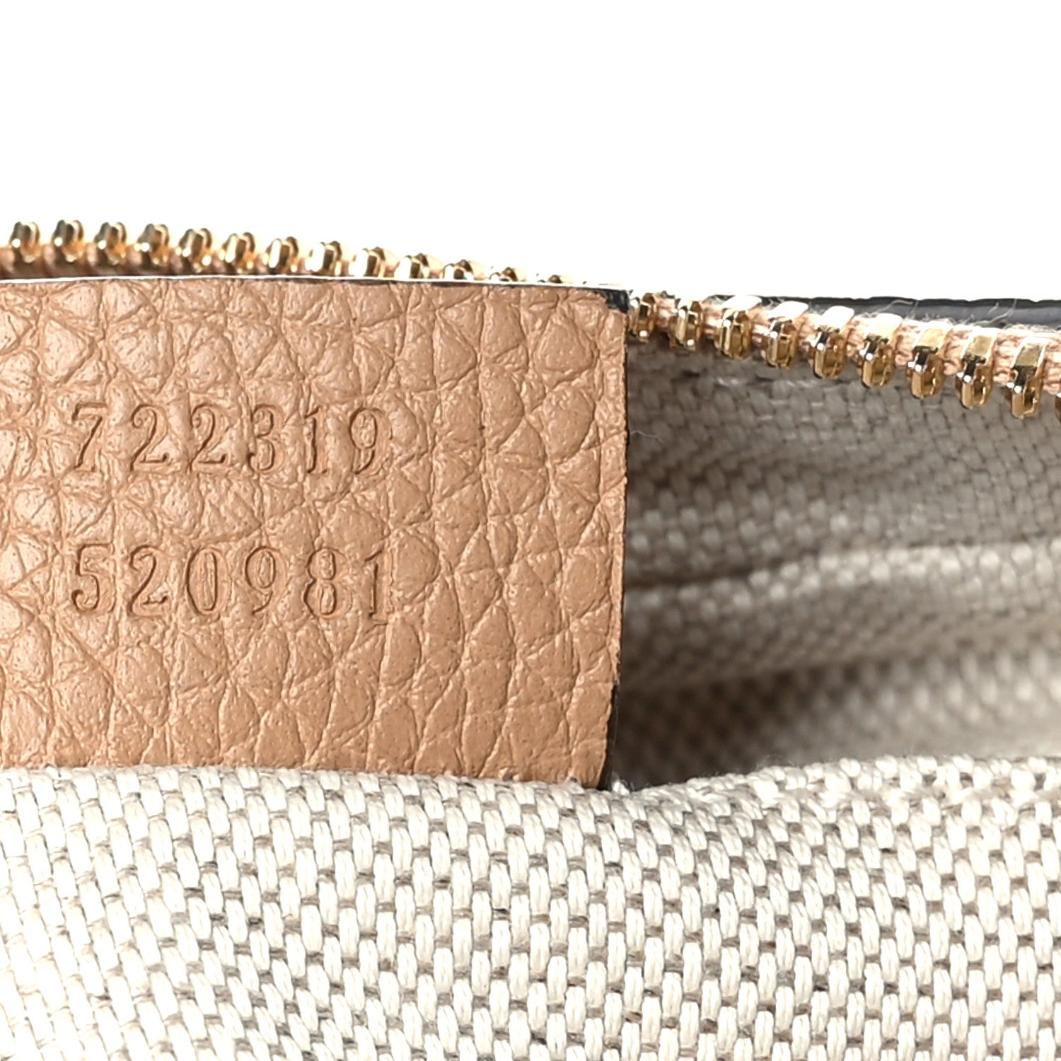 Gucci Pebbled Calfskin Small Soho Disco Bag Camelia 7 of 10