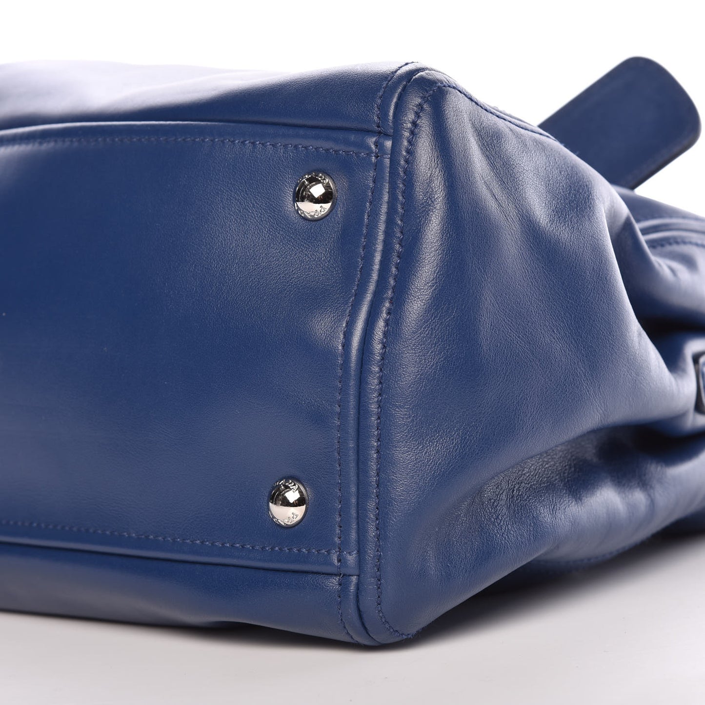 Soft Calf Double Zip Shoulder Bag Bleuette