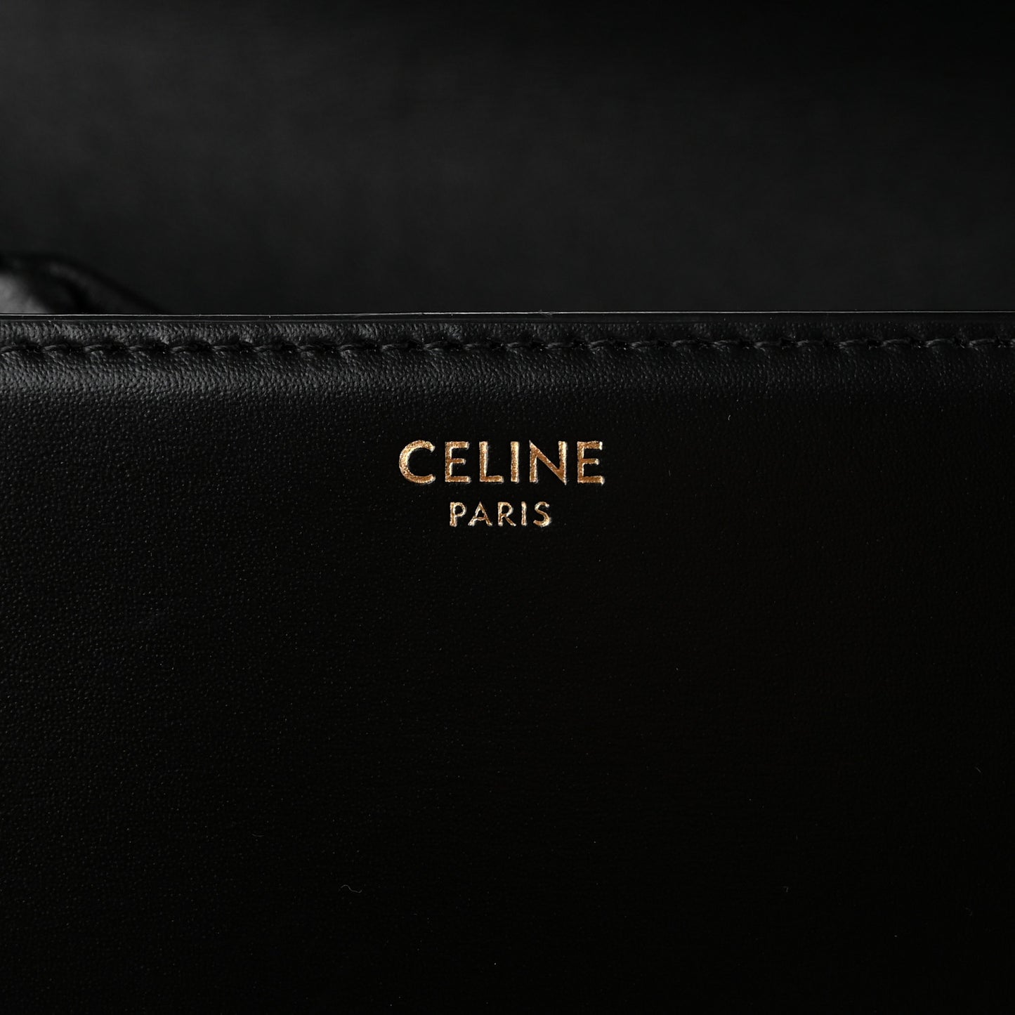 Shiny Calfskin Medium Triomphe  Black