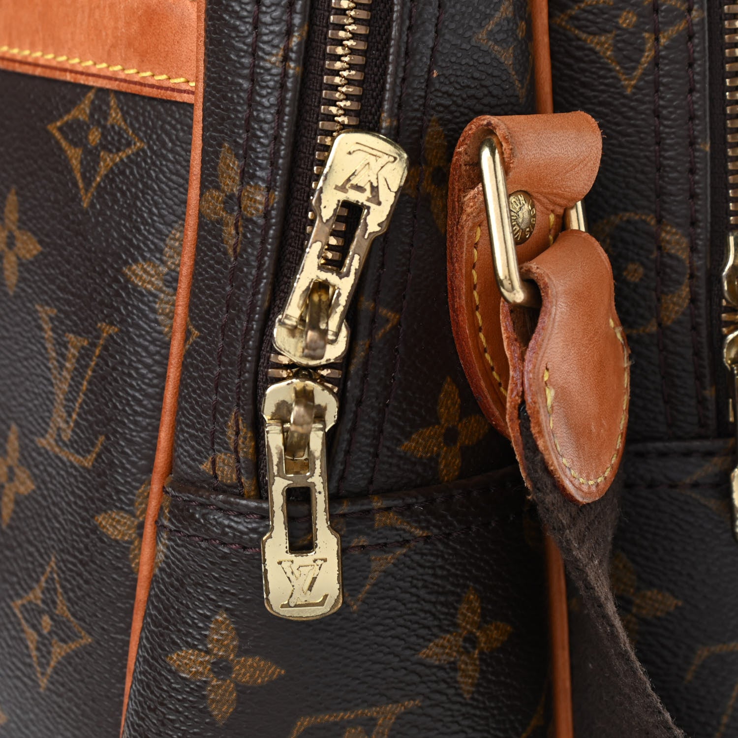 Louis Vuitton Monogram Reporter GM 12 of 15