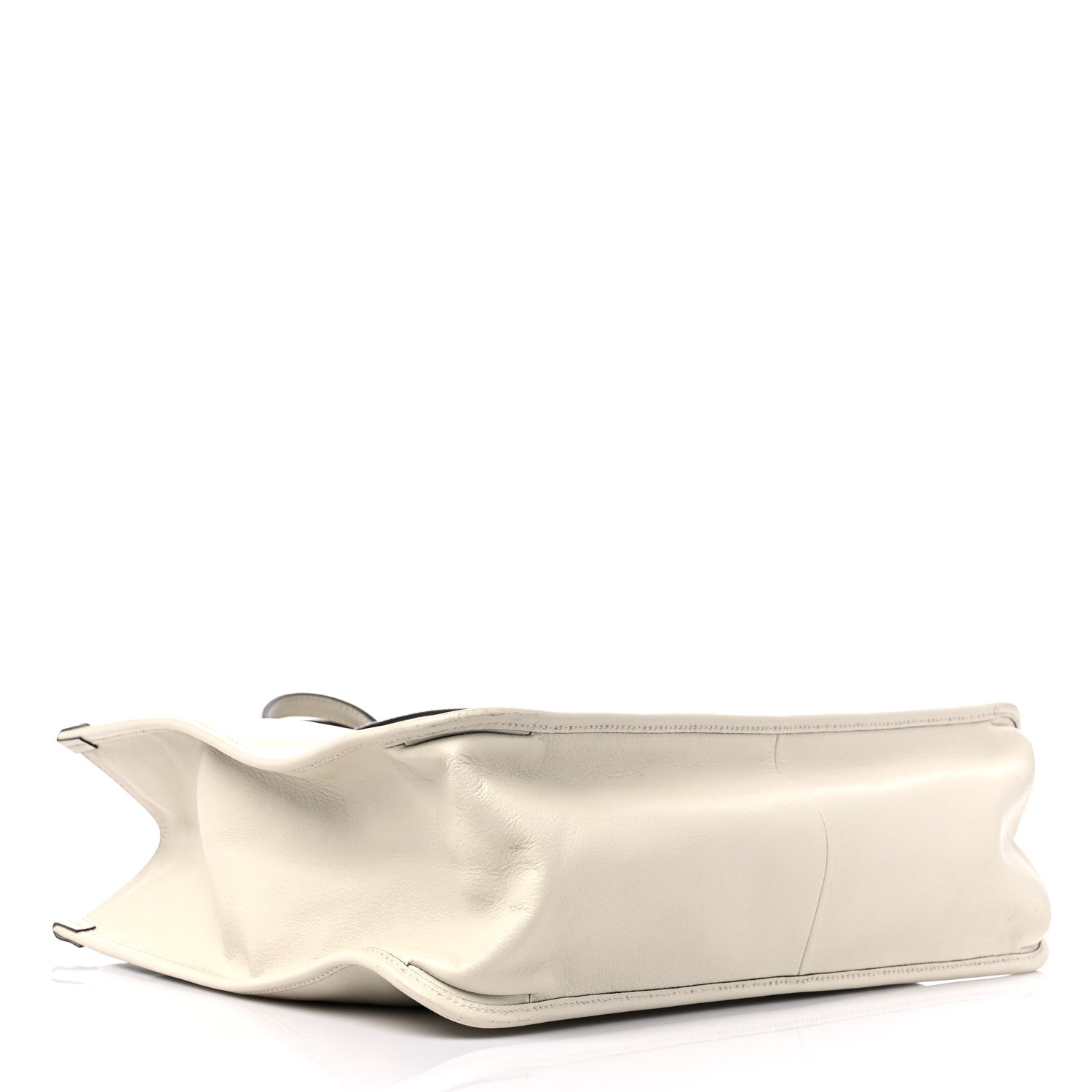 Gucci New Sakai Calfskin Lux Large Horsebit 1955 Tote Bag Mystic White 4 of 15