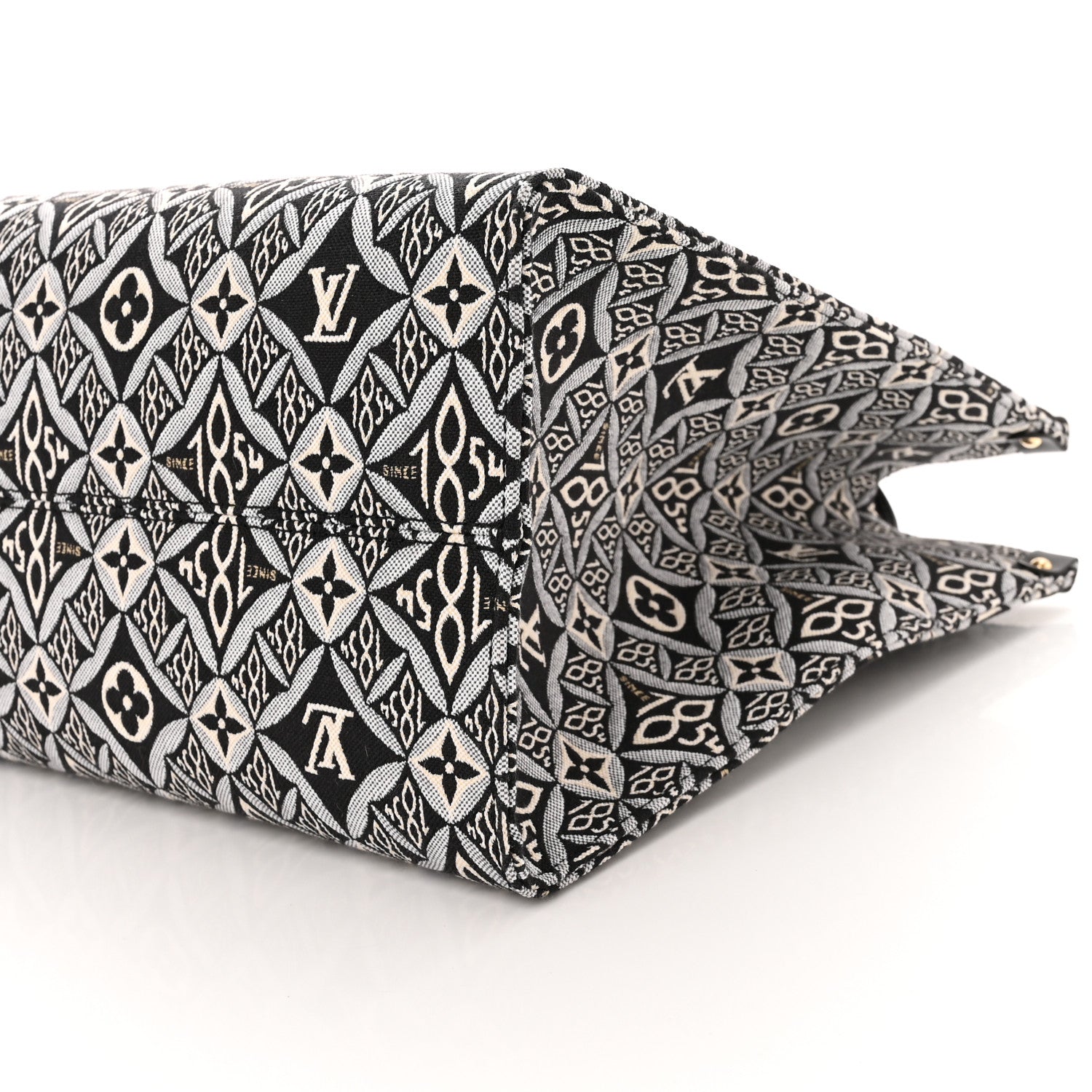 Louis Vuitton Jacquard Since 1854 Onthego GM Grey 9 of 9