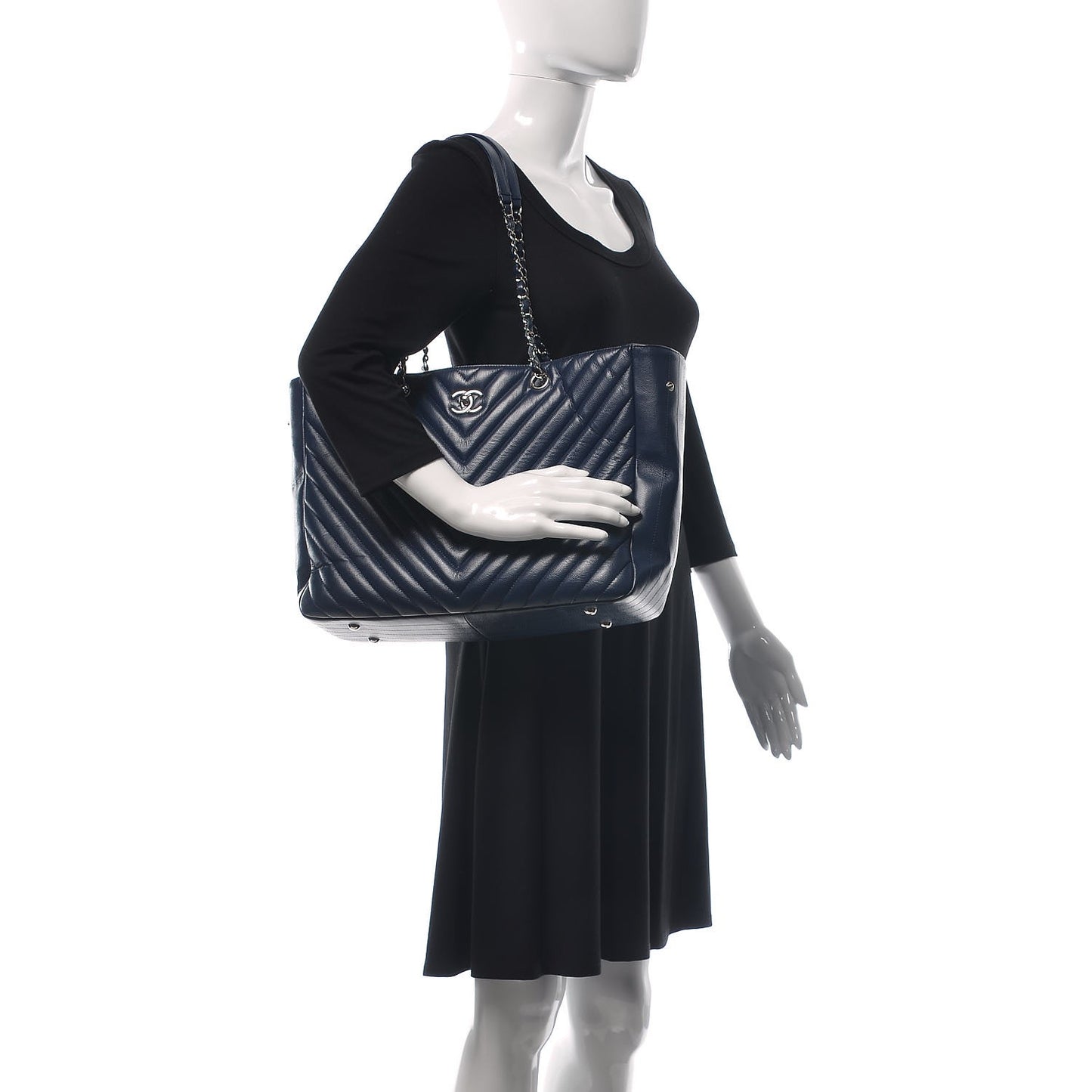 Caviar Chevron Quilted Timeless Tote Navy