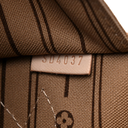 Louis Vuitton Monogram Neverfull MM 7 of 15