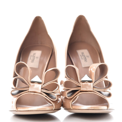 Valentino Garavani Patent Peep Toe Bow Pumps 39.5 Nude 2 of 14