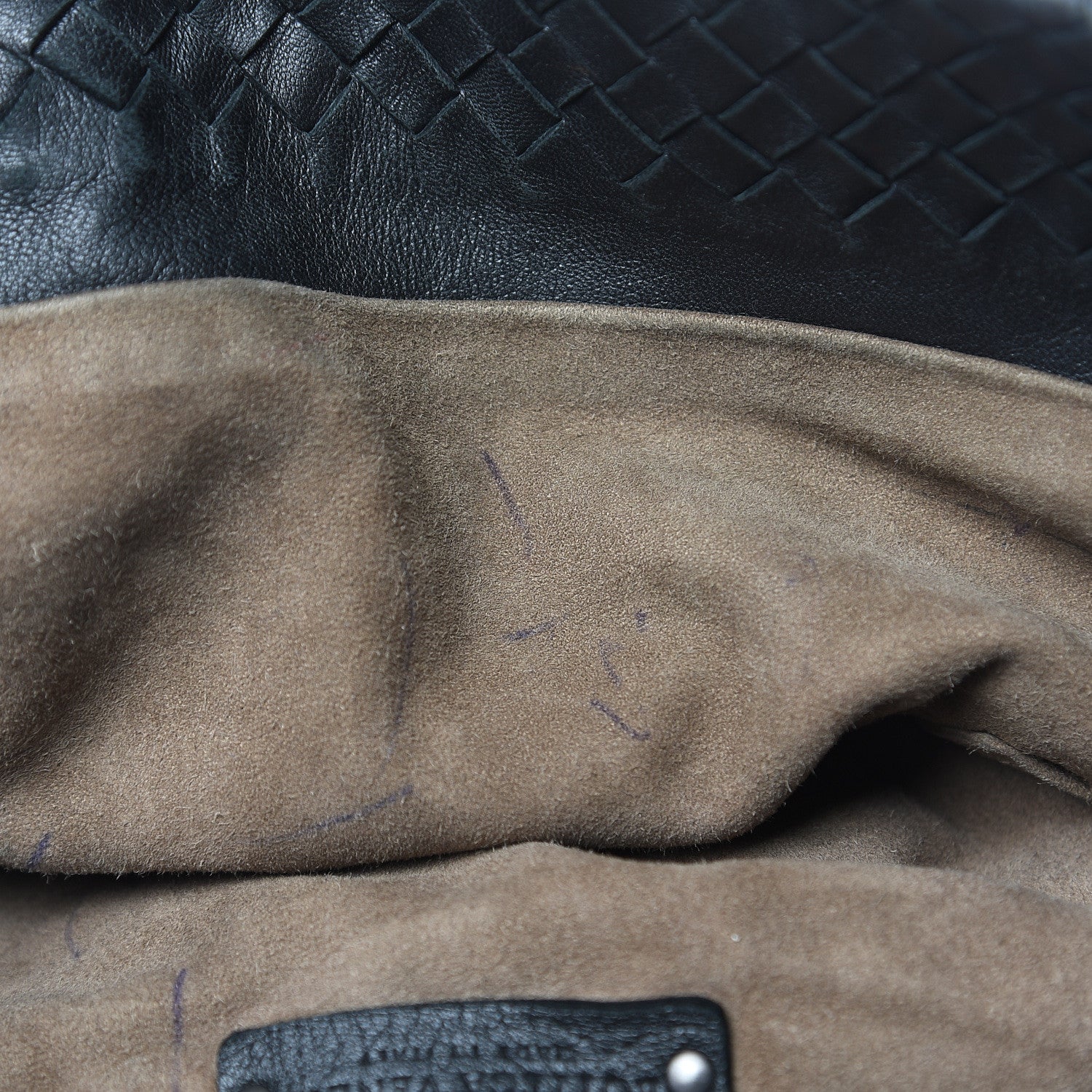 Bottega Veneta Nappa Intrecciato Medium Garda Bag Black 13 of 14