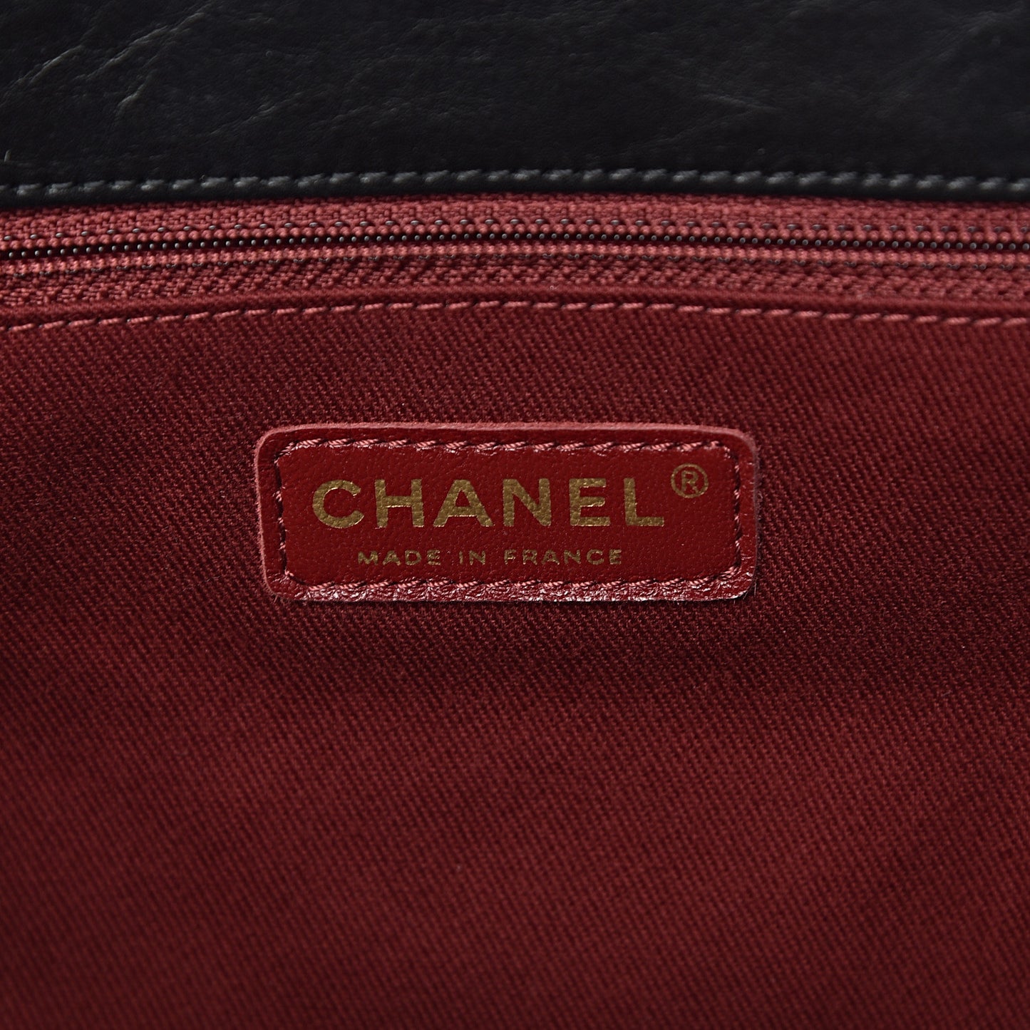 Aged Calfskin Quilted Large Pondichery Flap Black