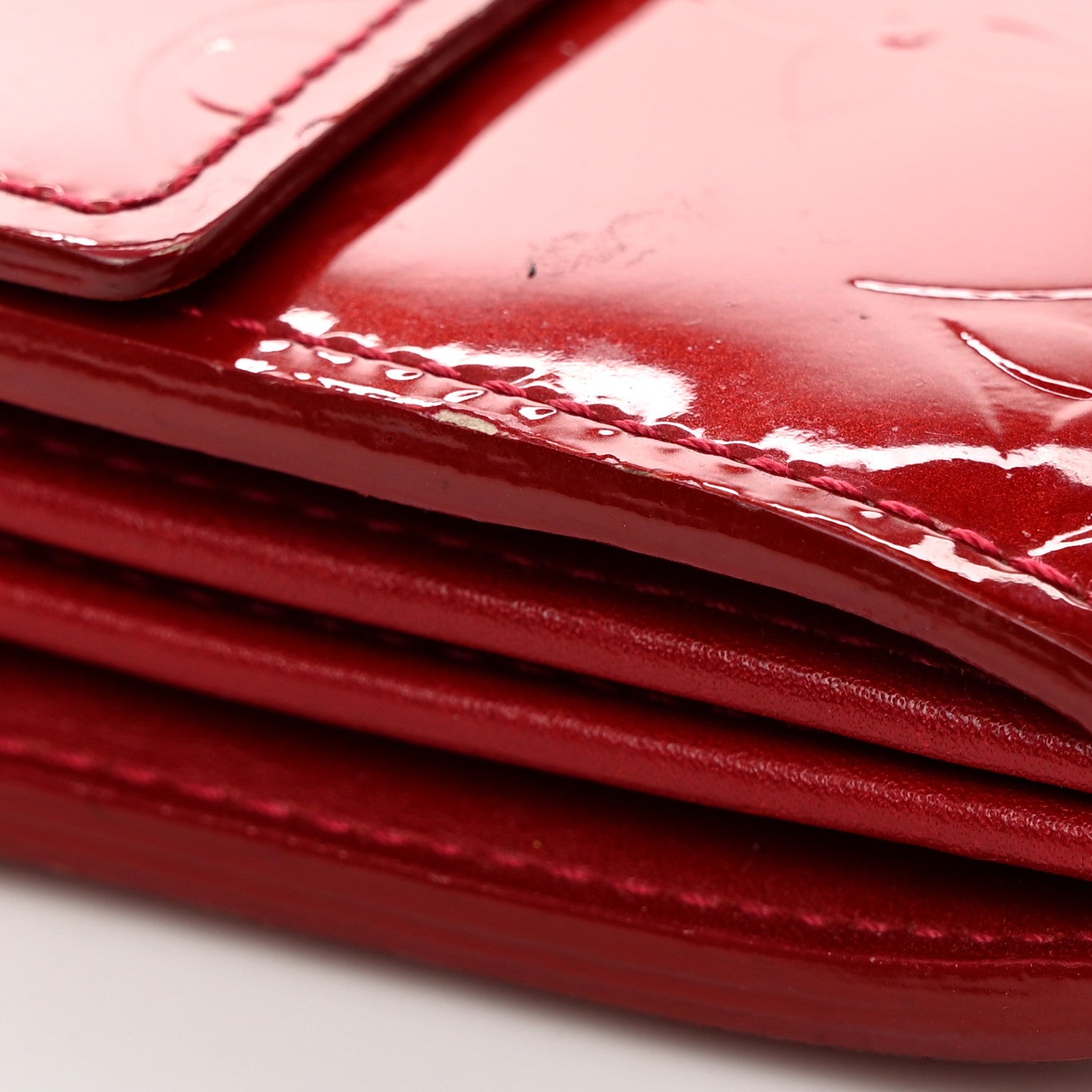 Louis Vuitton Vernis Sarah Wallet Pomme D'Amour 8 of 11