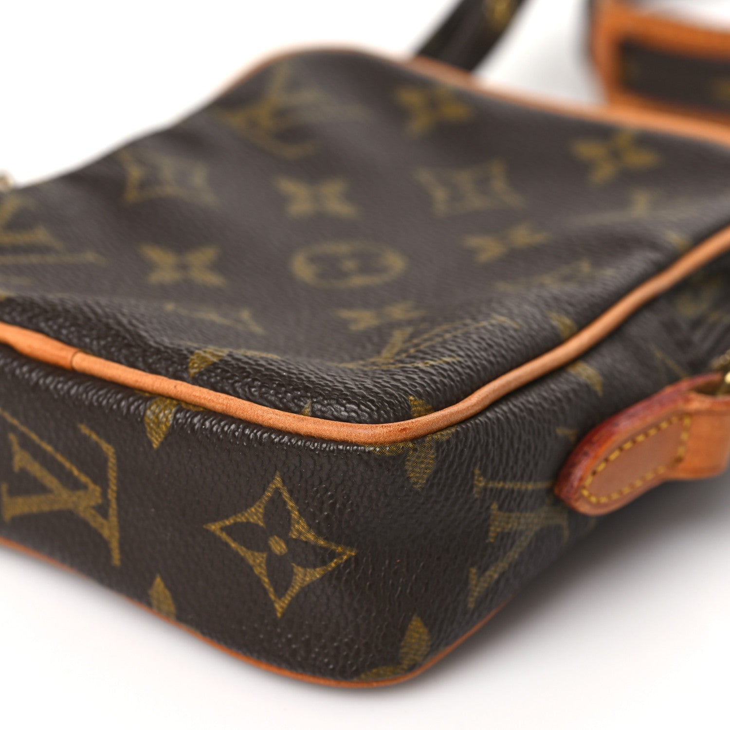 Louis Vuitton Monogram Danube 15 10 of 10