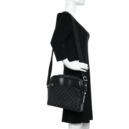 Louis Vuitton Damier Graphite Dayton Reporter PM 2 of 8