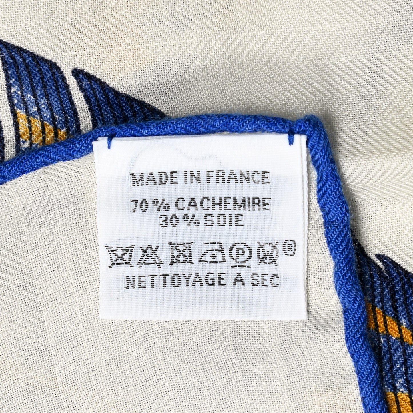 Cashmere Silk Plumes En Fete Shawl 140 White Bleu Gold