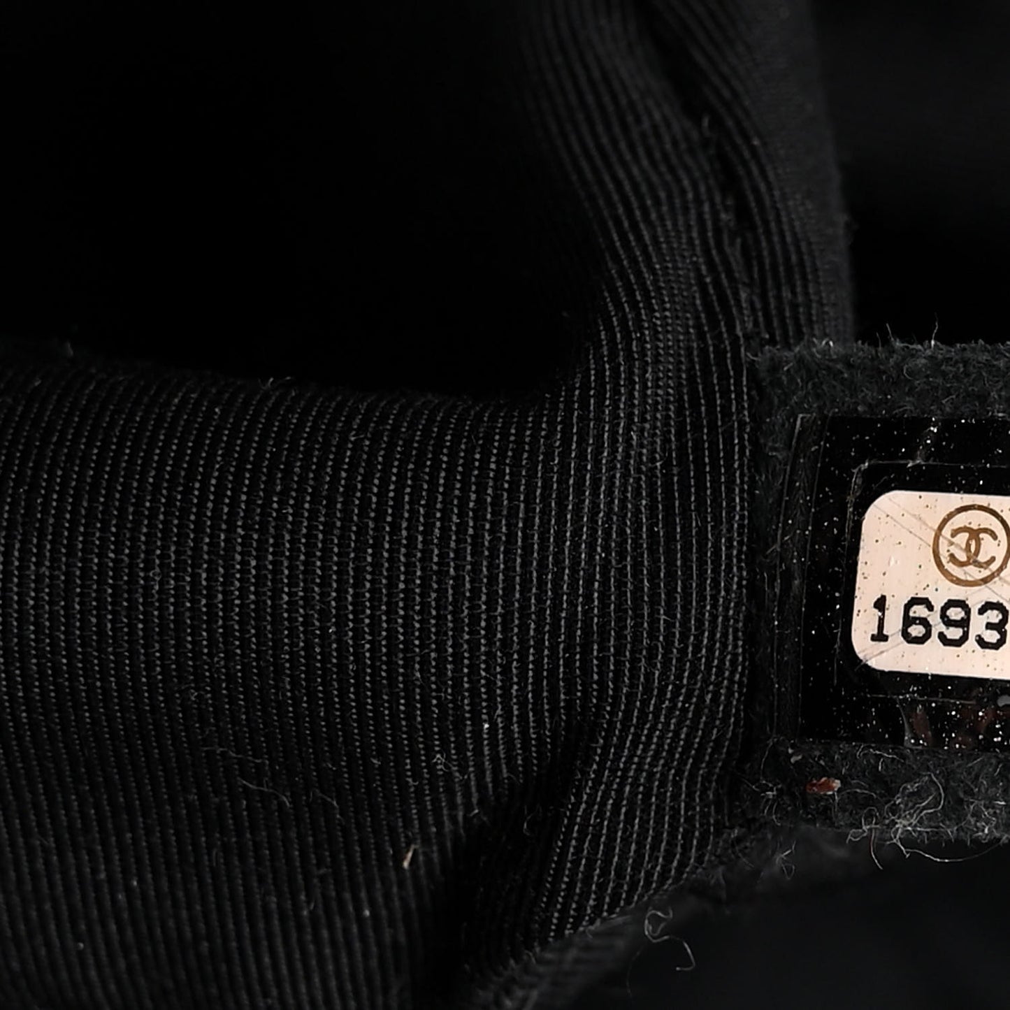 Calfskin Cerf Executive Shopper Tote Black