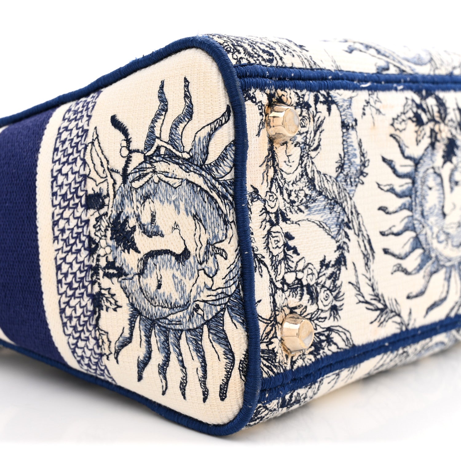 Christian Dior Canvas Embroidered Toile De Jouy Soleil Medium Lady D-Lite Blue 9 of 11