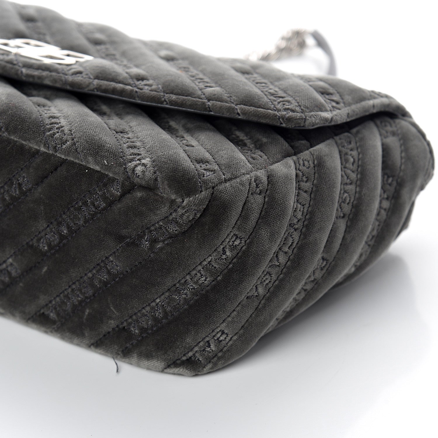 Balenciaga Velvet Logo Matelasse M BB Chain Shoulder Bag Gris 8 of 8