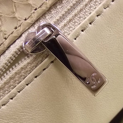Chanel Python Cerf Shopper 9 of 12