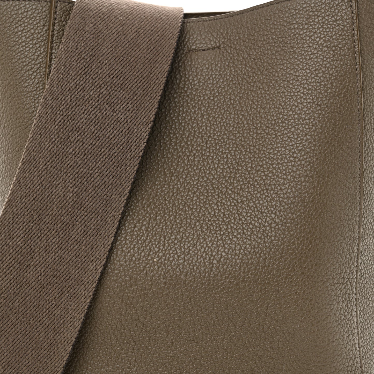 Soft Grained Calfskin Small Sangle Bucket Bag Taupe