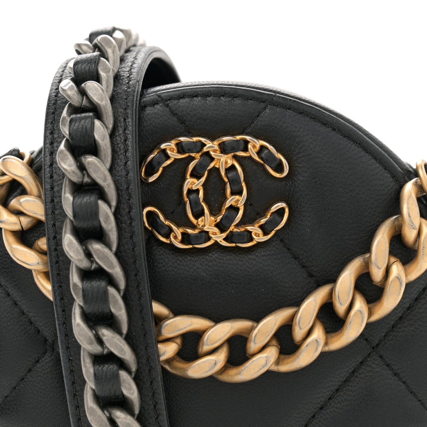 Lambskin Quilted Chanel 19 Round Clutch With Chain Black