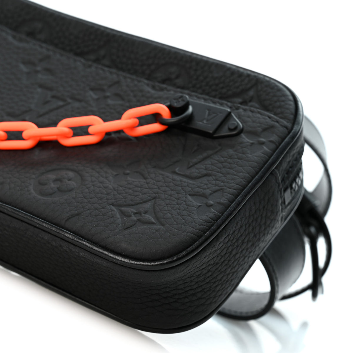Taurillon Monogram Uniformes Solar Ray Soft Pochette Volga Belt Bag Black