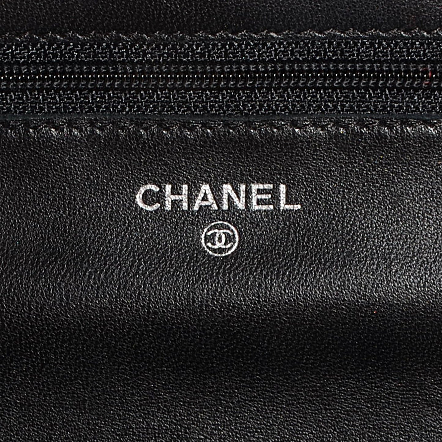 Lambskin Quilted Wallet On Chain WOC Black