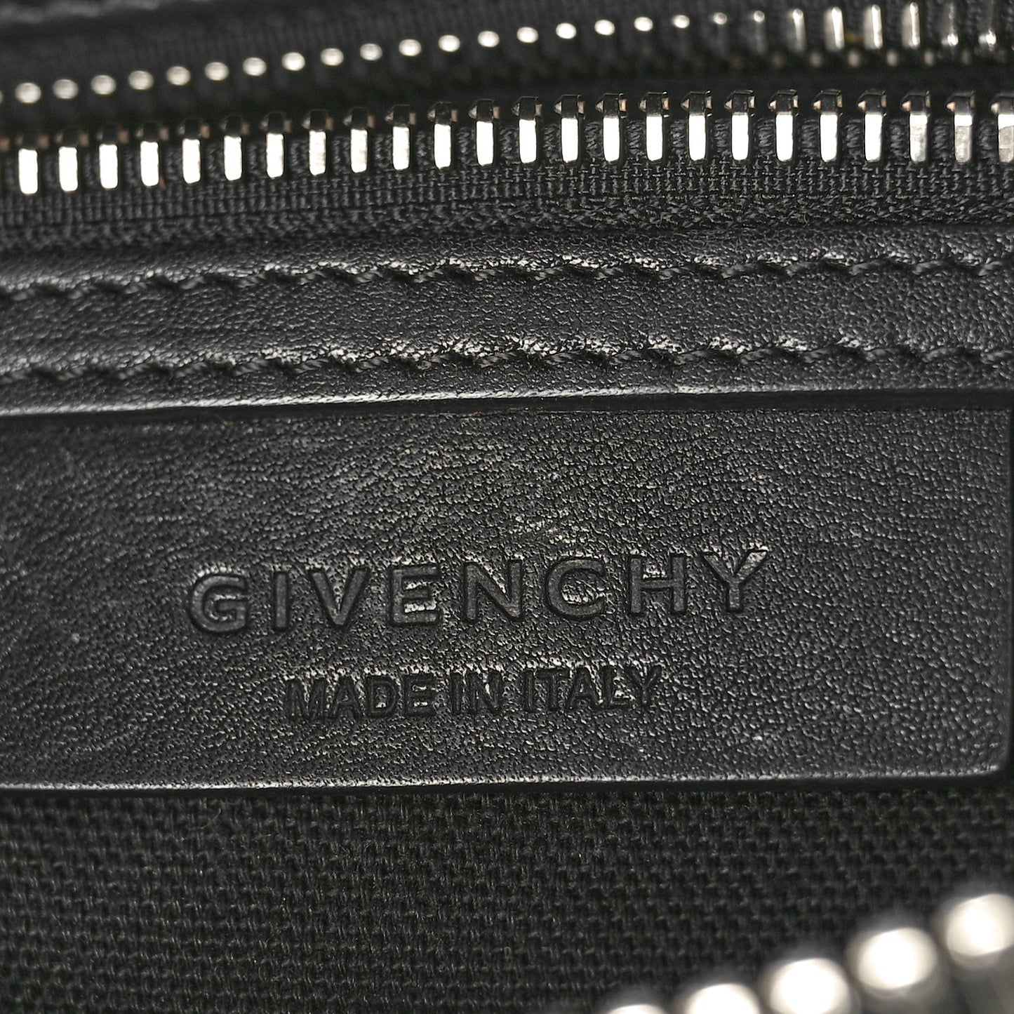 Calfskin Chain Detail Mini Antigona Black