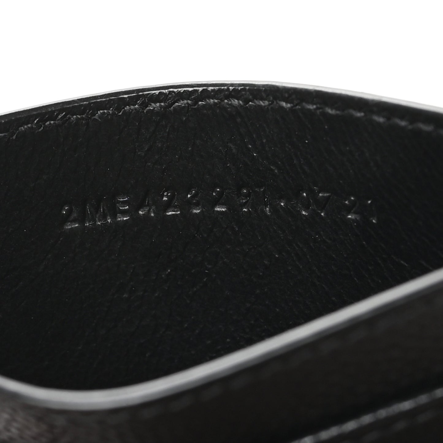 Grain De Poudre Matelasse Chevron Monogram Credit Card Case Black