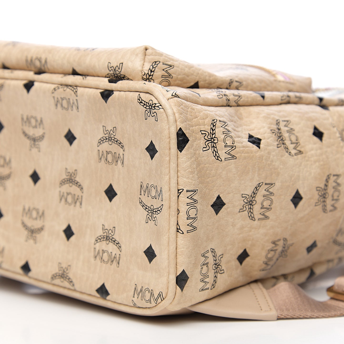 Visetos Small Studded Stark Rabbit Backpack Beige