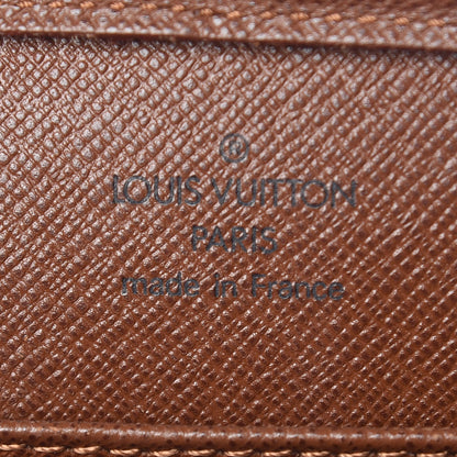 Louis Vuitton Monogram Pochette Toiletries Bag 8 of 8