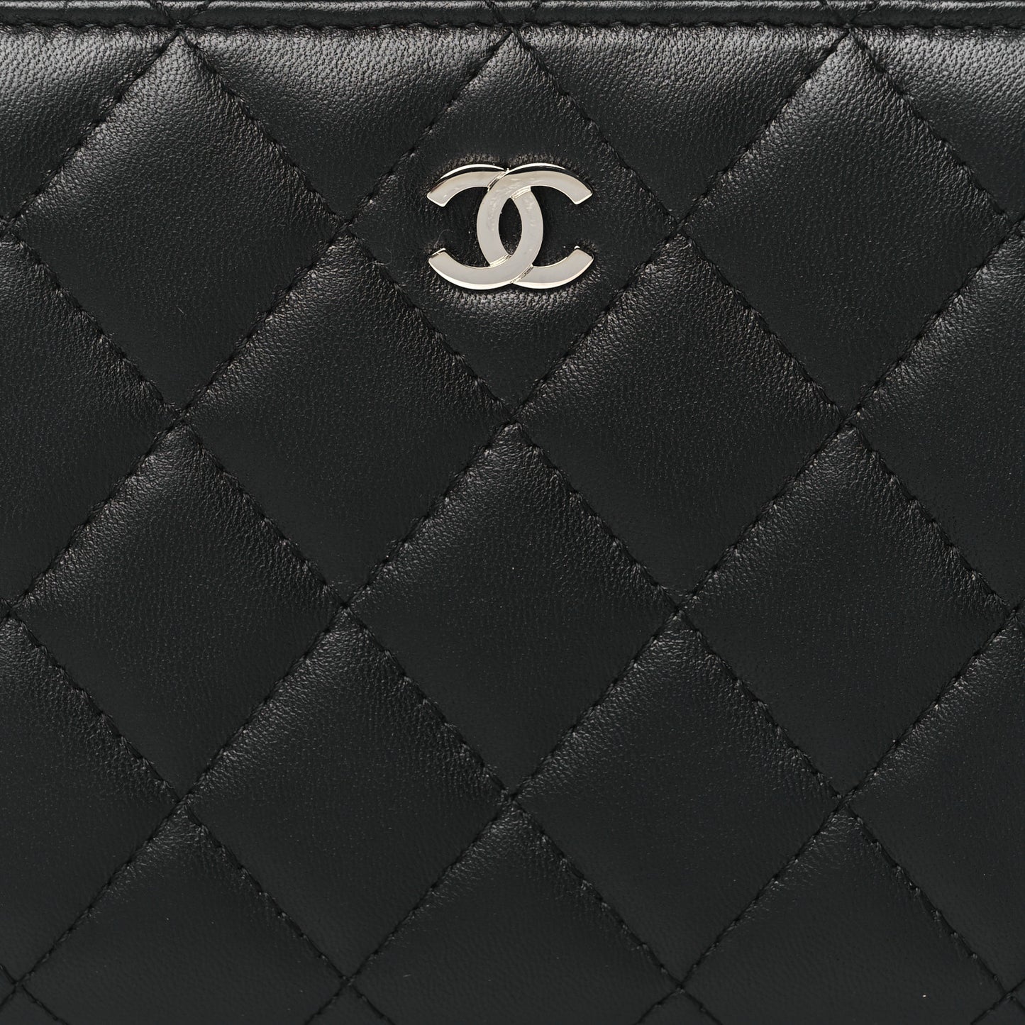 Lambskin Quilted Large Gusset Zip Around Wallet Black