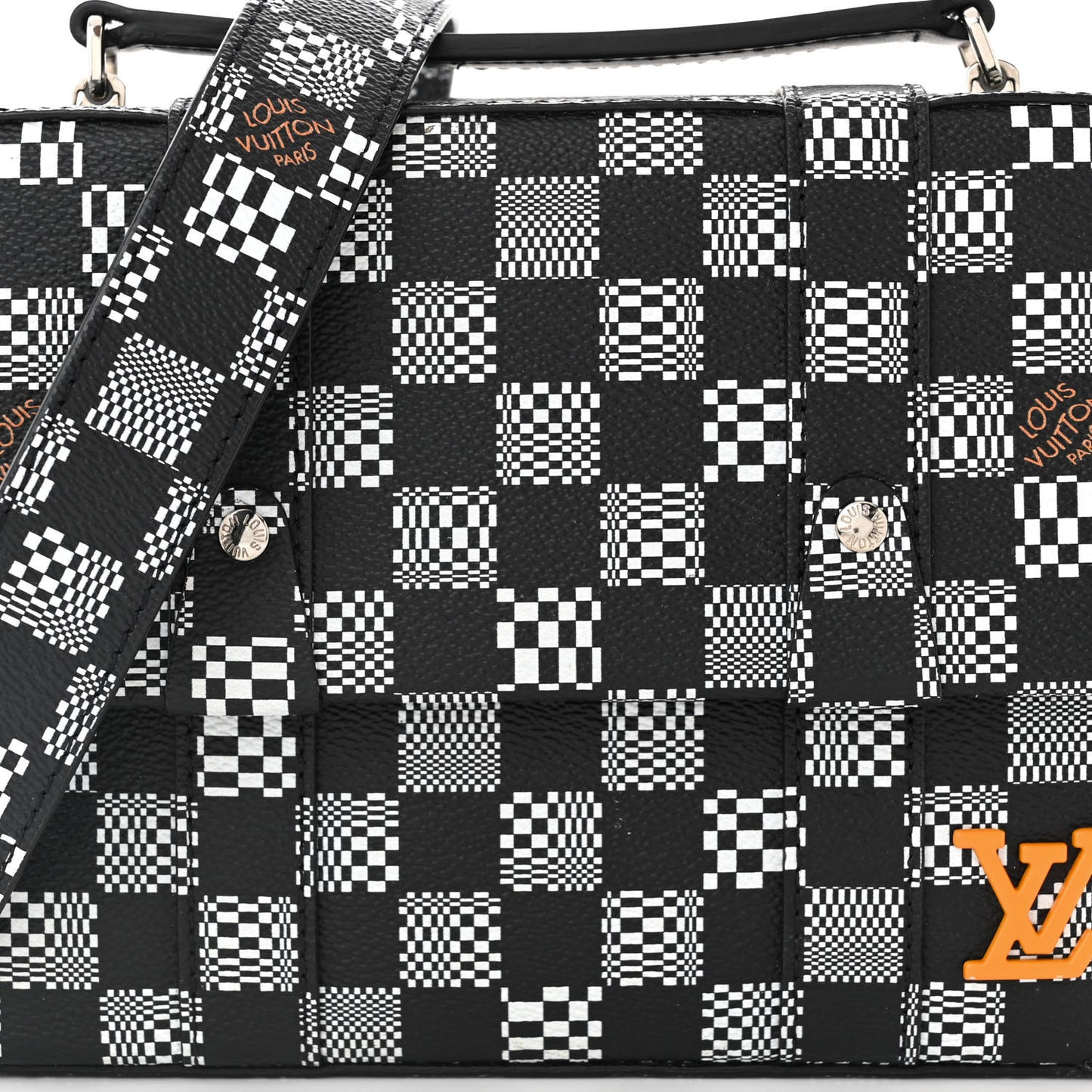 Damier Distorted Flap Soft Trunk Messenger