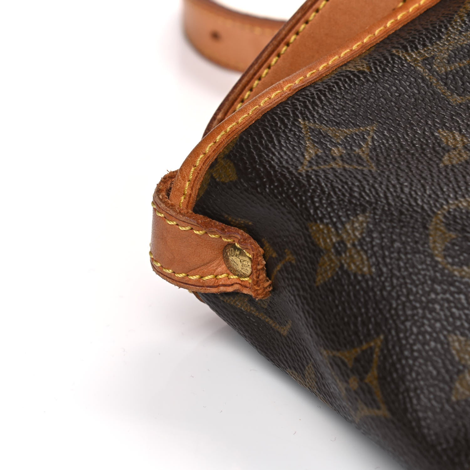 Louis Vuitton Monogram Saumur 30 15 of 17