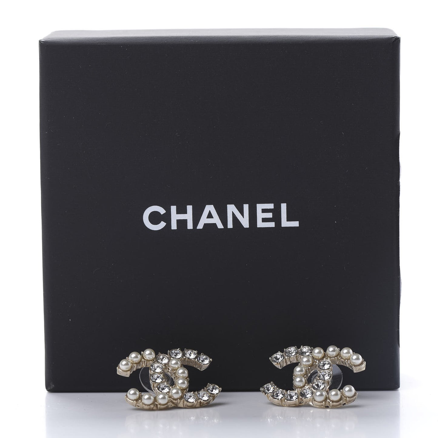 Crystal Pearl CC Dazzling Domino Earrings Gold