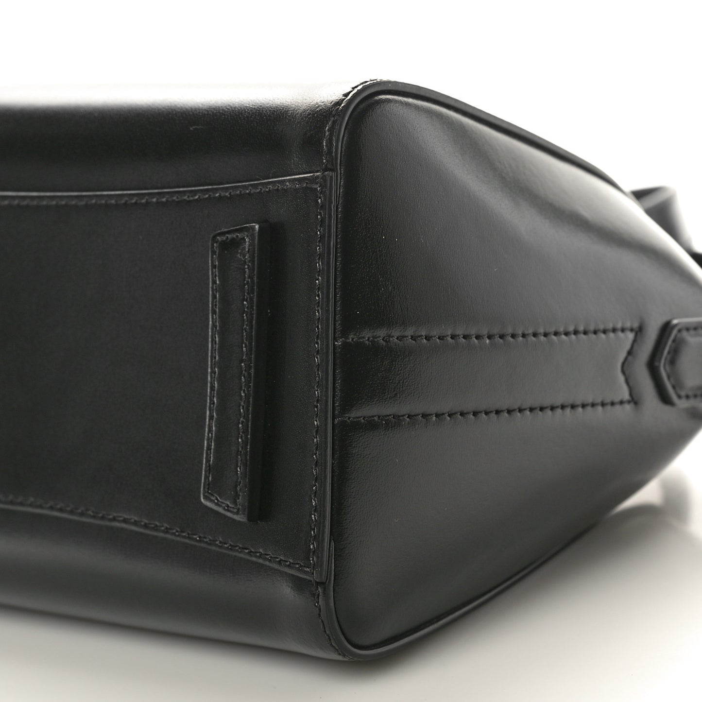 Shiny Lord Calfskin Mini Antigona Black