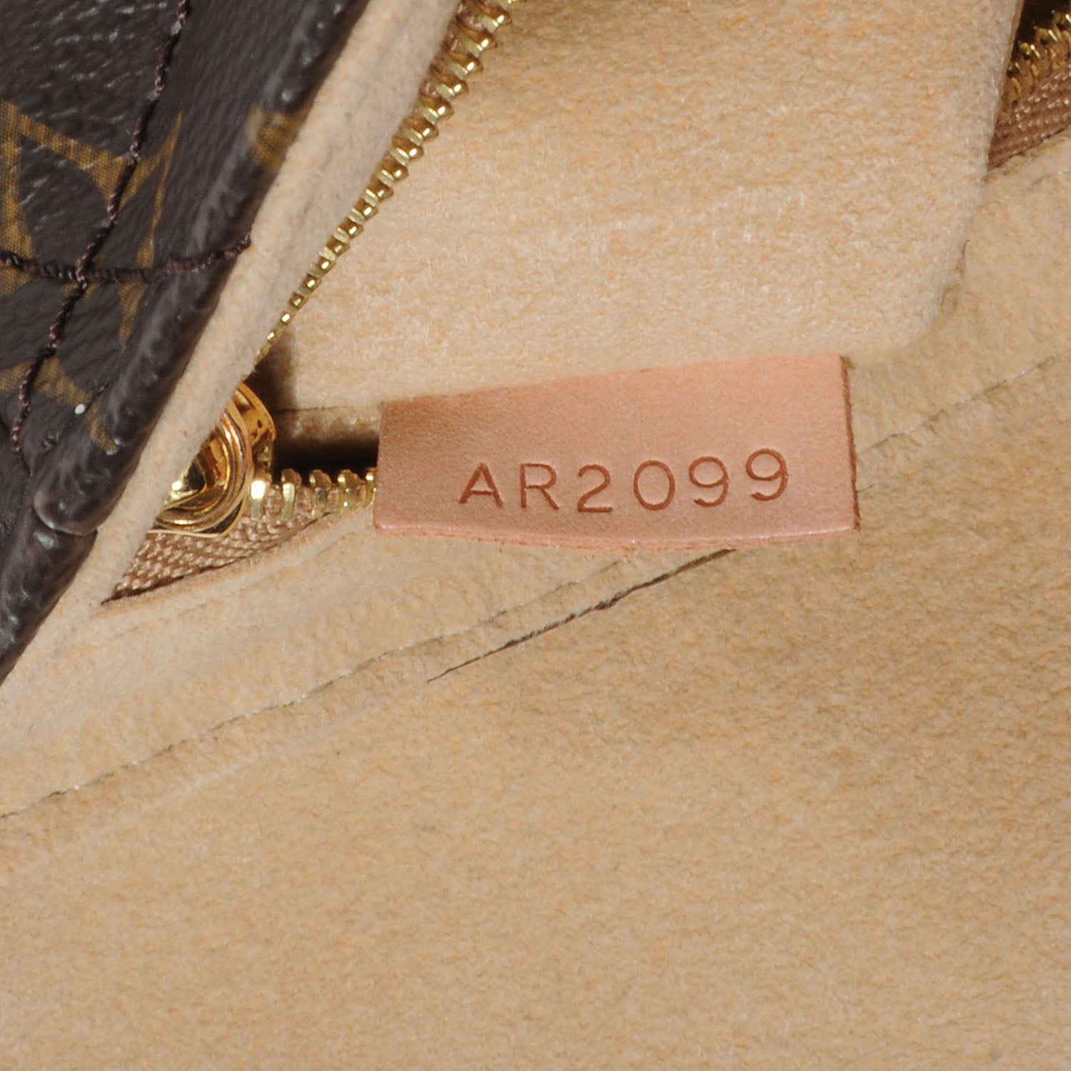 Louis Vuitton Monogram Etoile Clutch 6 of 9