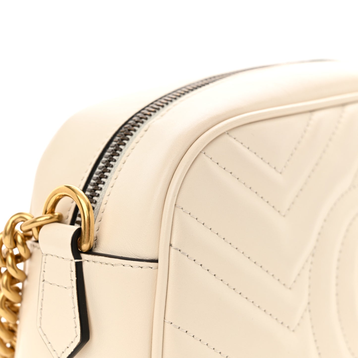 Calfskin Matelasse Small GG Marmont Chain Shoulder Bag White