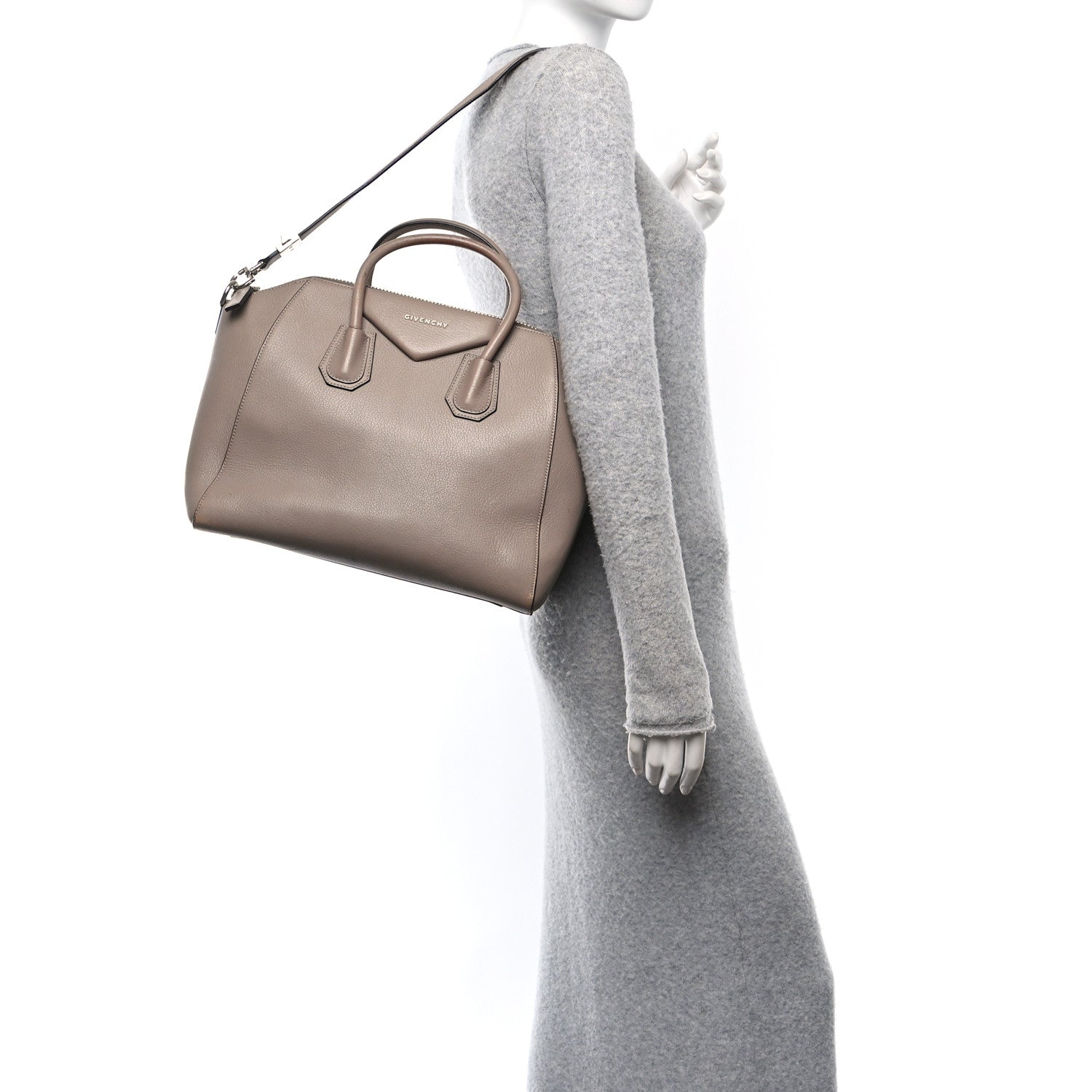 Givenchy Sugar Goatskin Medium Antigona Mastic 2 of 11