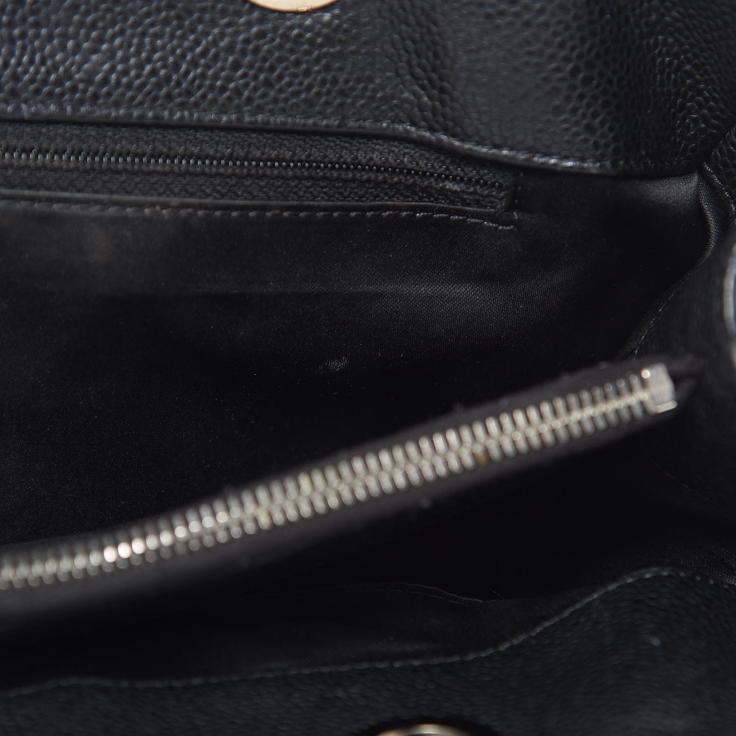 Caviar Quilted Grand Shopping Tote GST Black