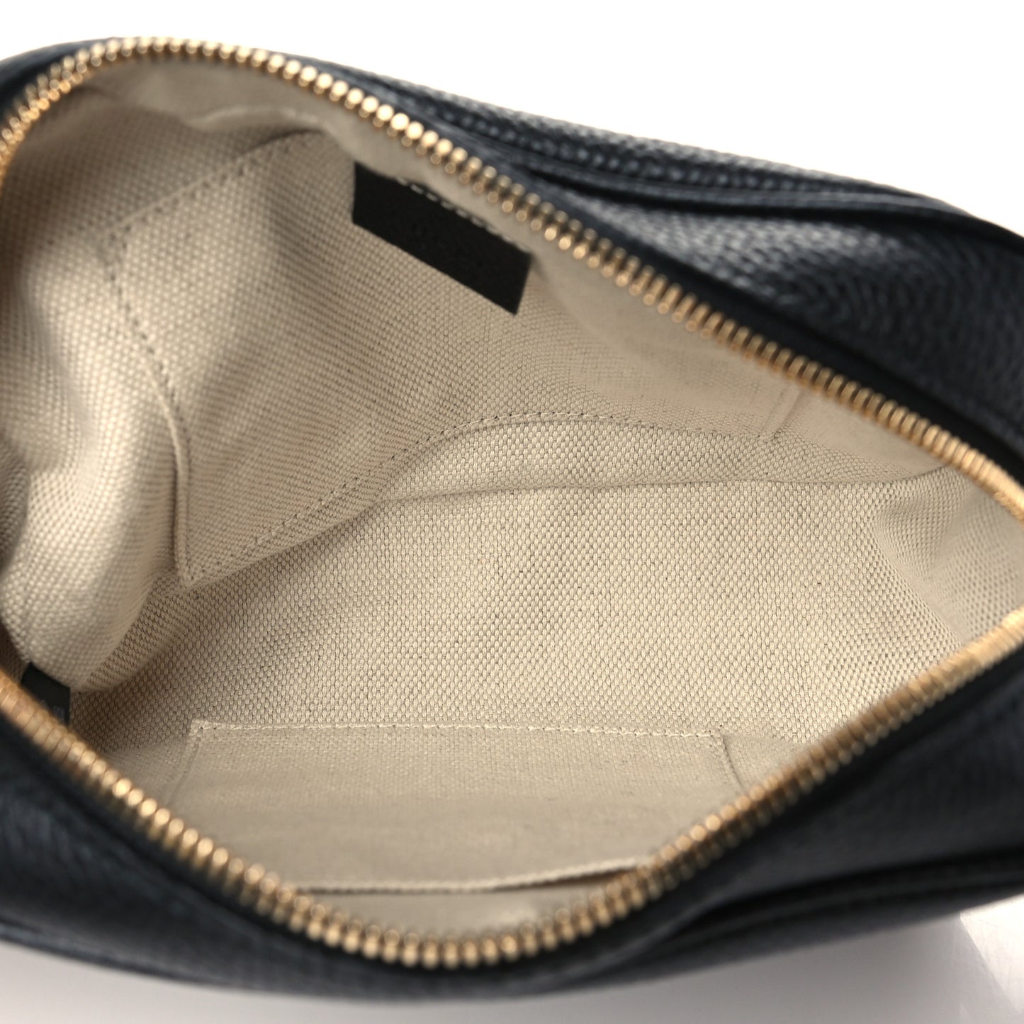 Pebbled Calfskin Small Soho Disco Bag Black