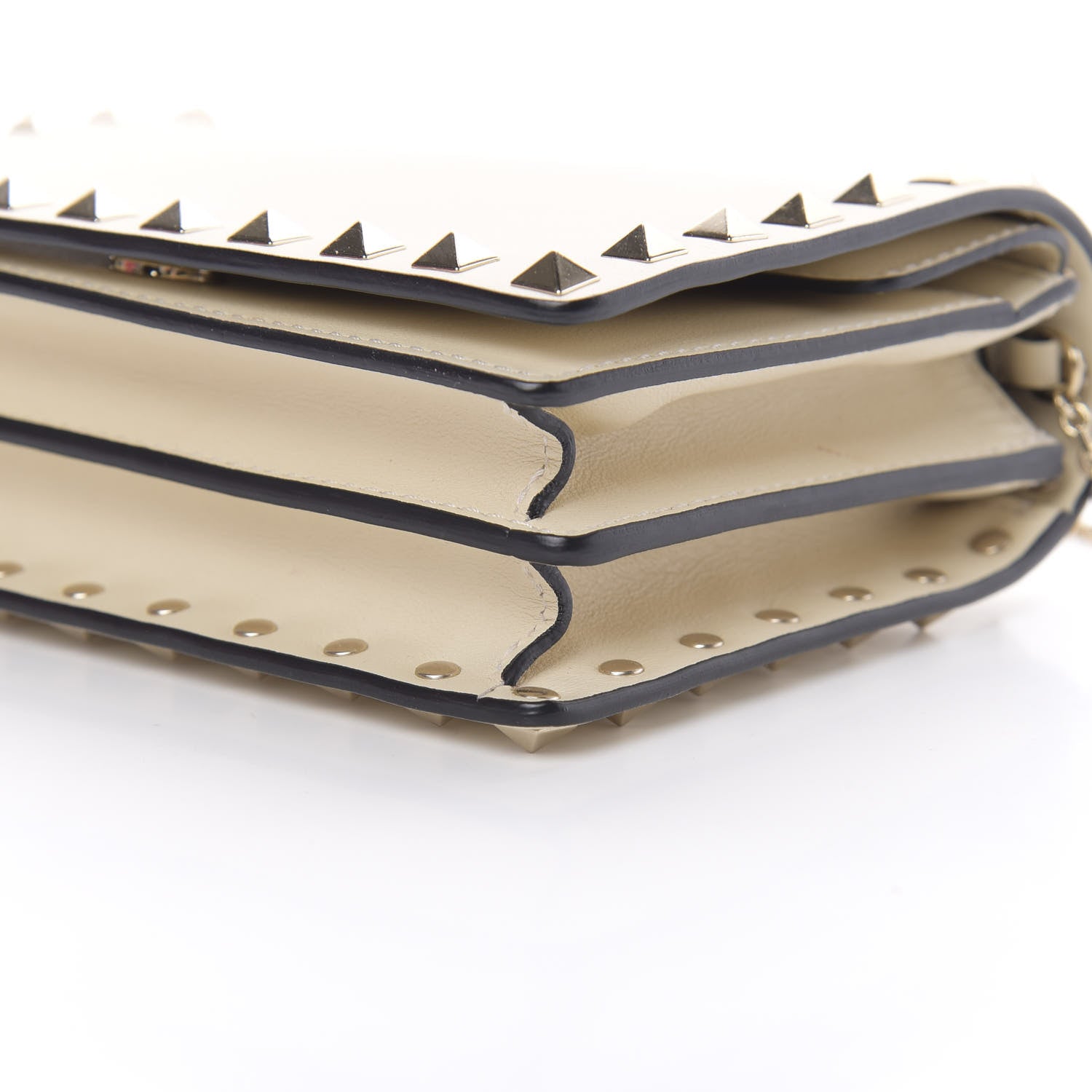 Valentino Garavani Vitello Rockstud Wallet on Chain Ivory 9 of 10