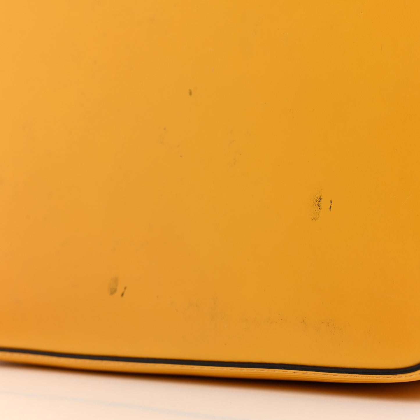 LOUIS VUITTON Epi NeoNoe MM Citron Violet