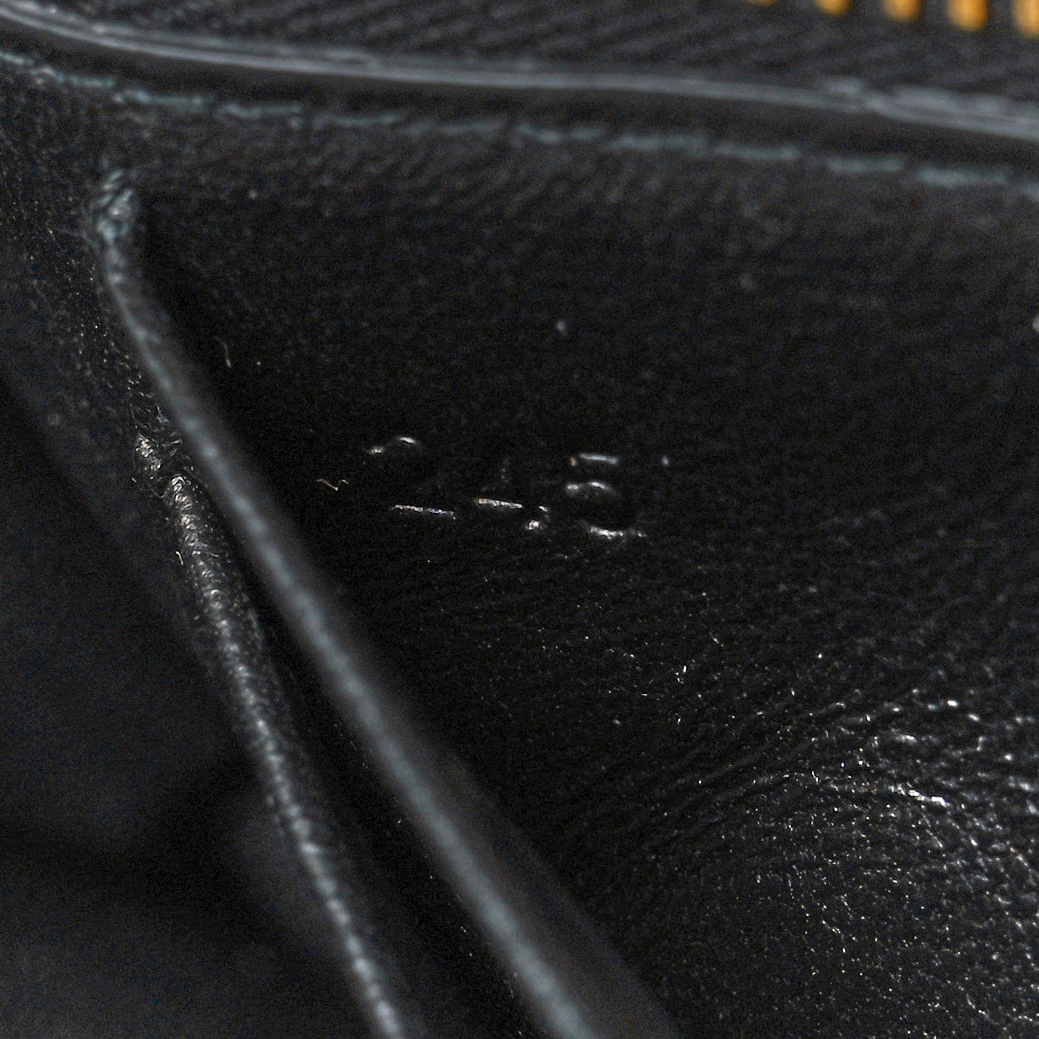 Miu Miu Nappa Matelasse Wallet On Chain Black 7 of 12