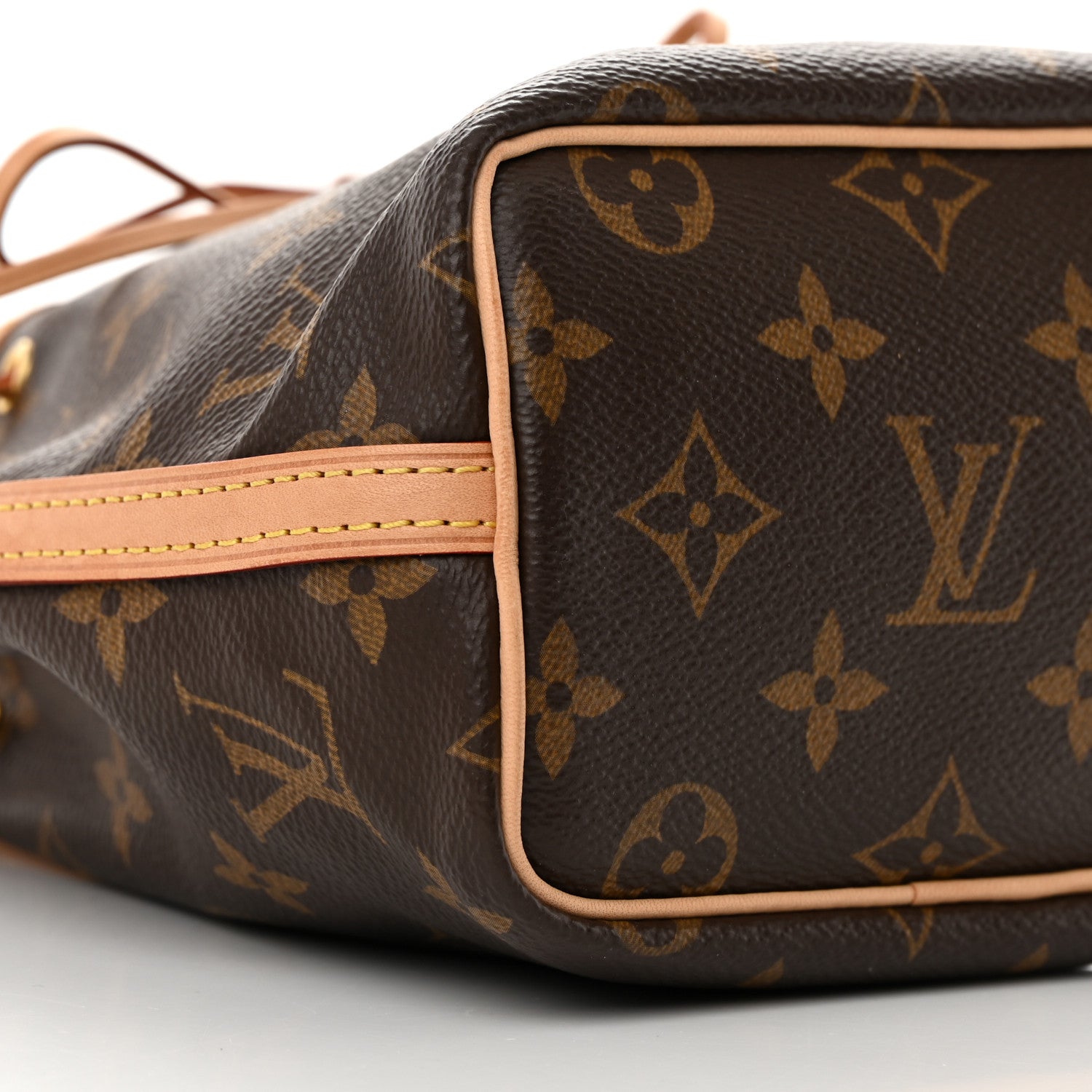 Louis Vuitton Monogram Nano Noe 9 of 13
