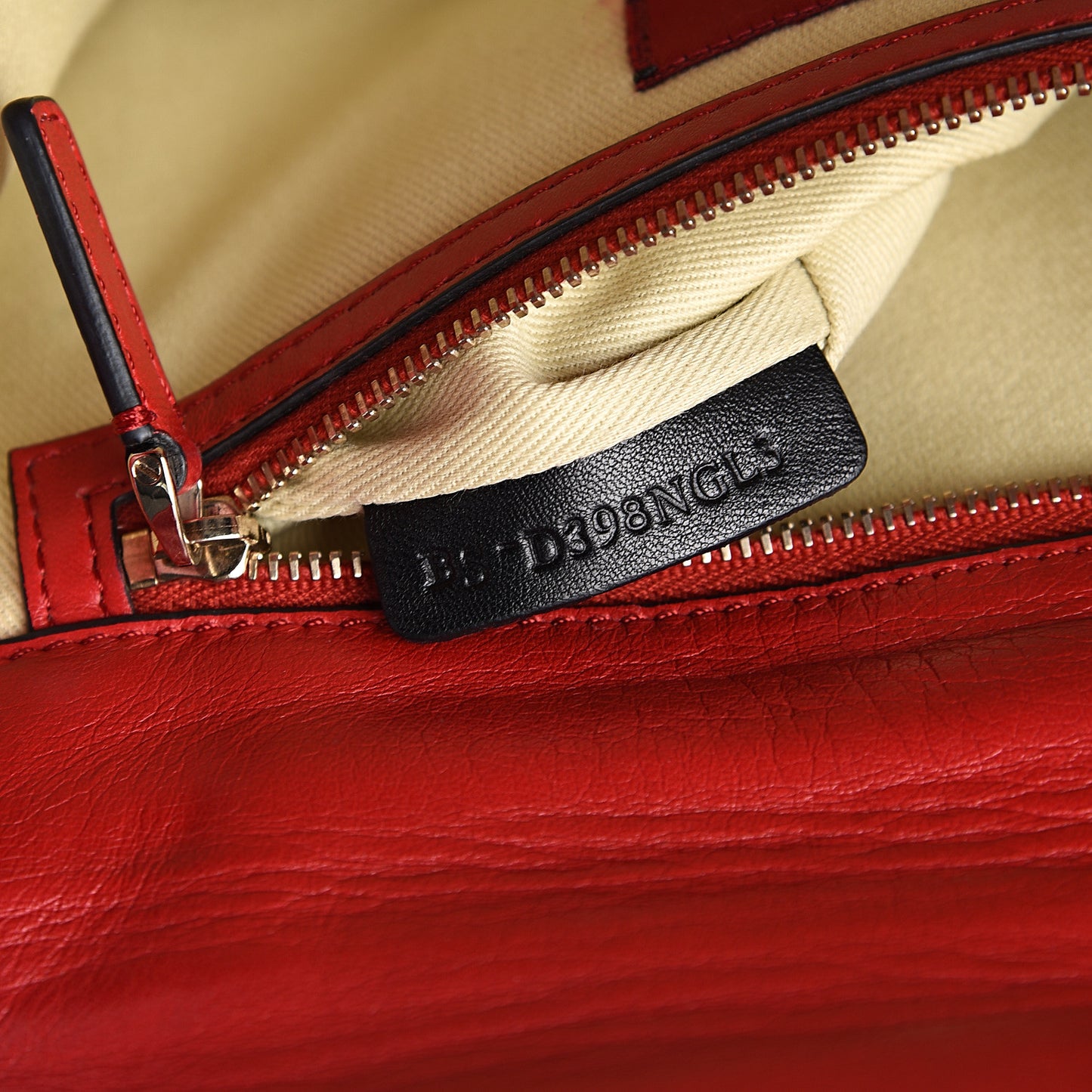 Vitello Medium Glam Lock Rockstud Flap Red