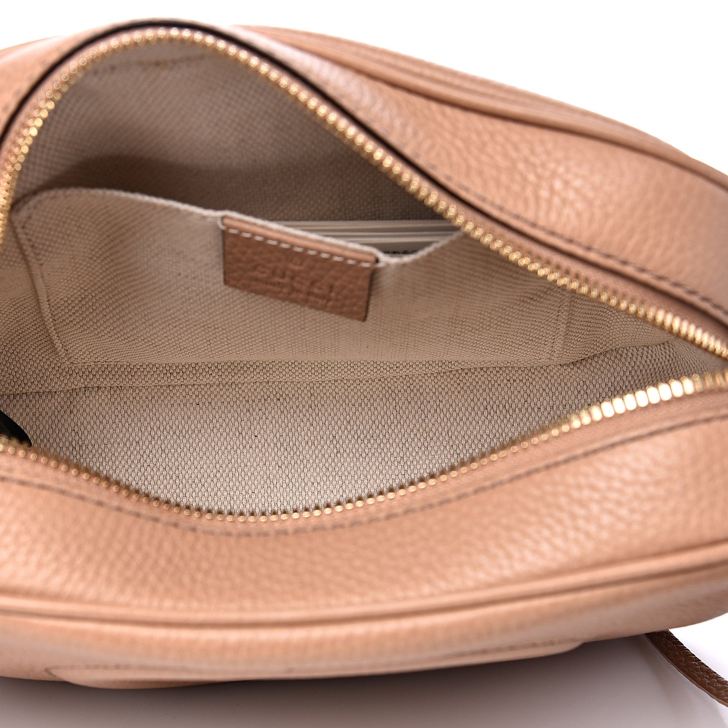 Gucci Pebbled Calfskin Small Soho Disco Bag Rose Beige 4 of 10
