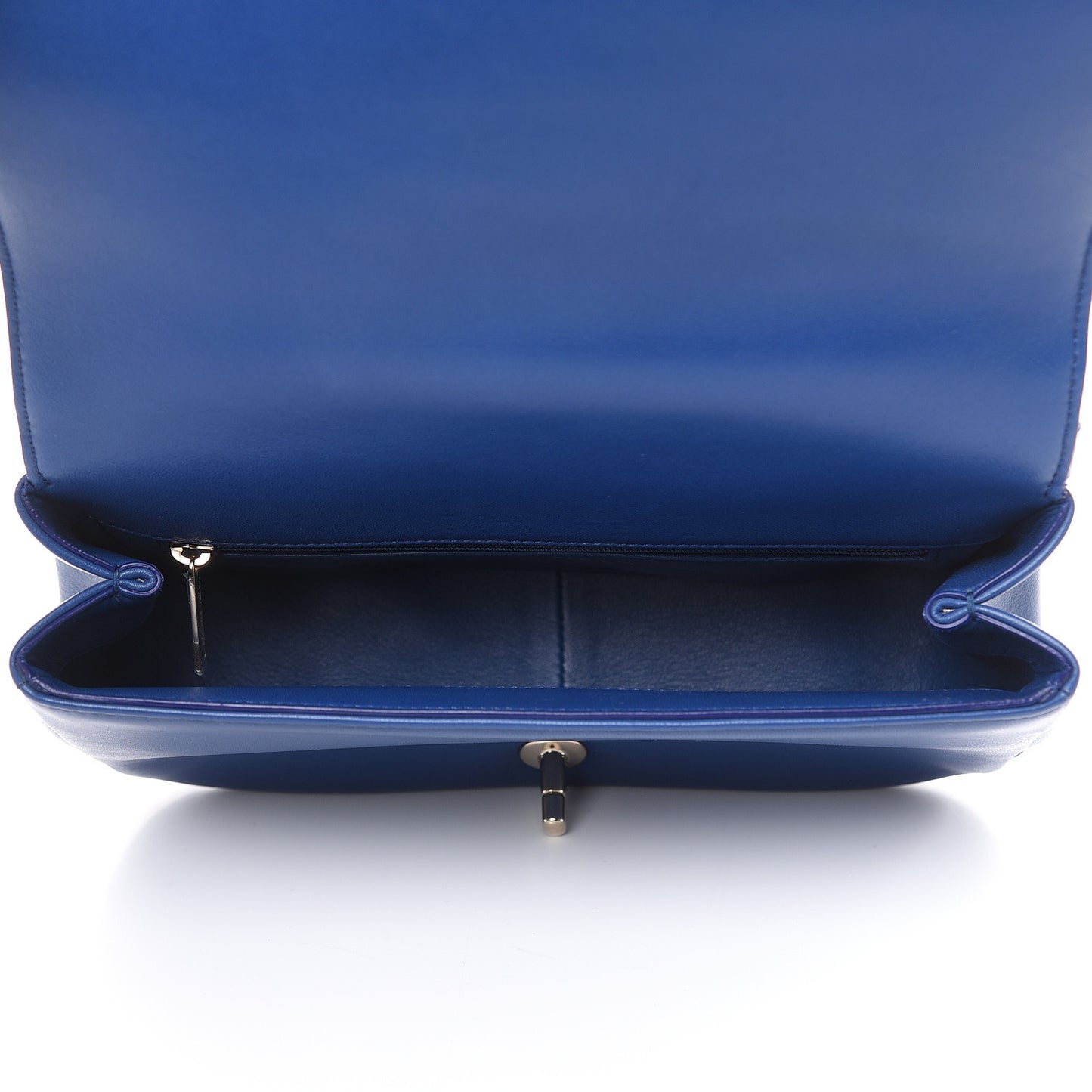 Lambskin Small Carry Chic Flap Blue