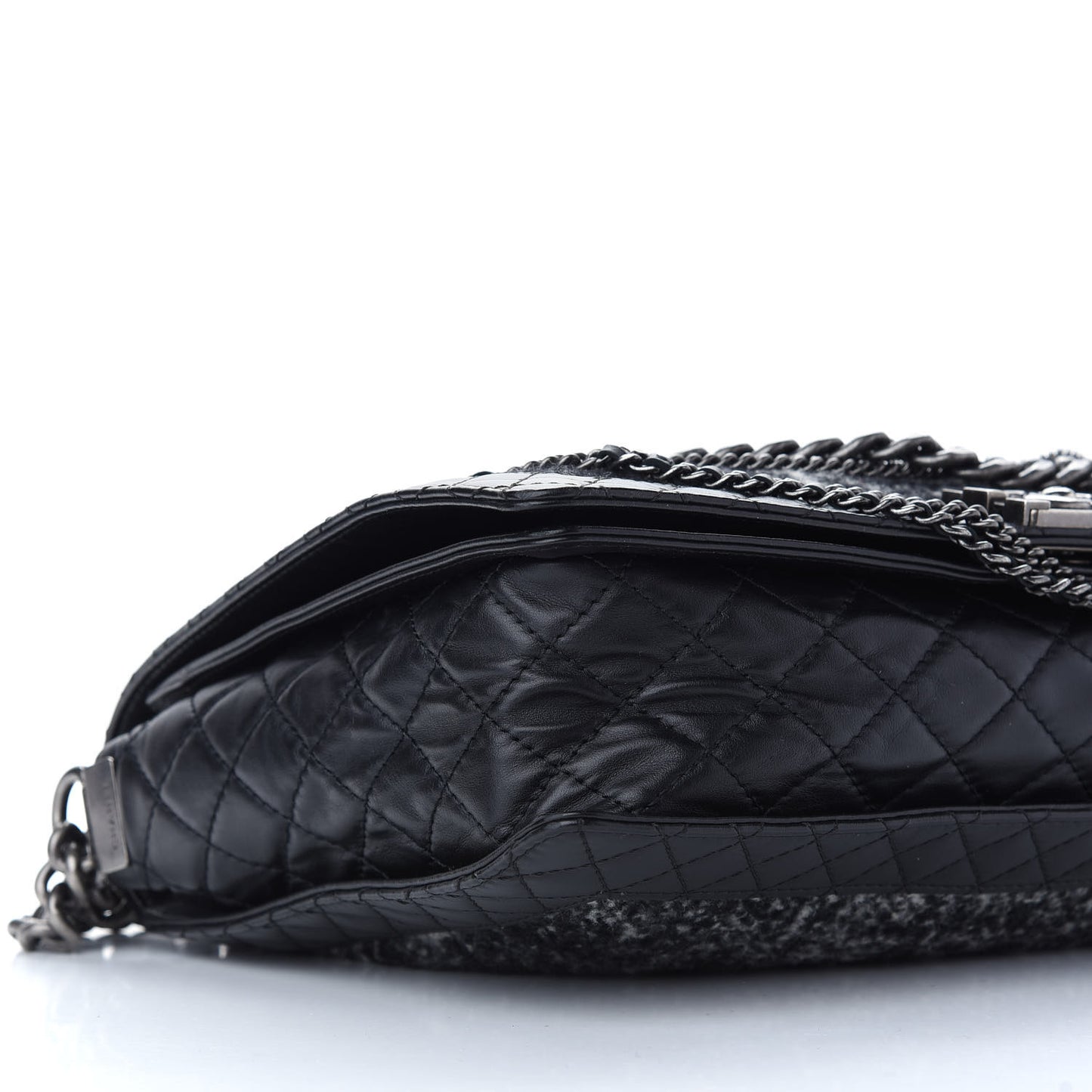 Calfskin Tweed Enchained XL Boy Flap Black