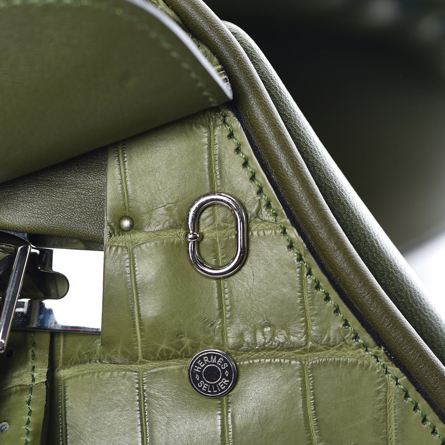 Crocodile Niloticus Ultra Soft Mini Steinkraus Saddle Vert Pelouse