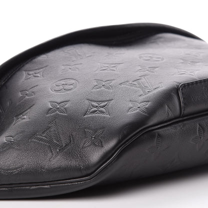 Louis Vuitton Calfskin Monogram Shadow Discovery Bumbag Black 10 of 12