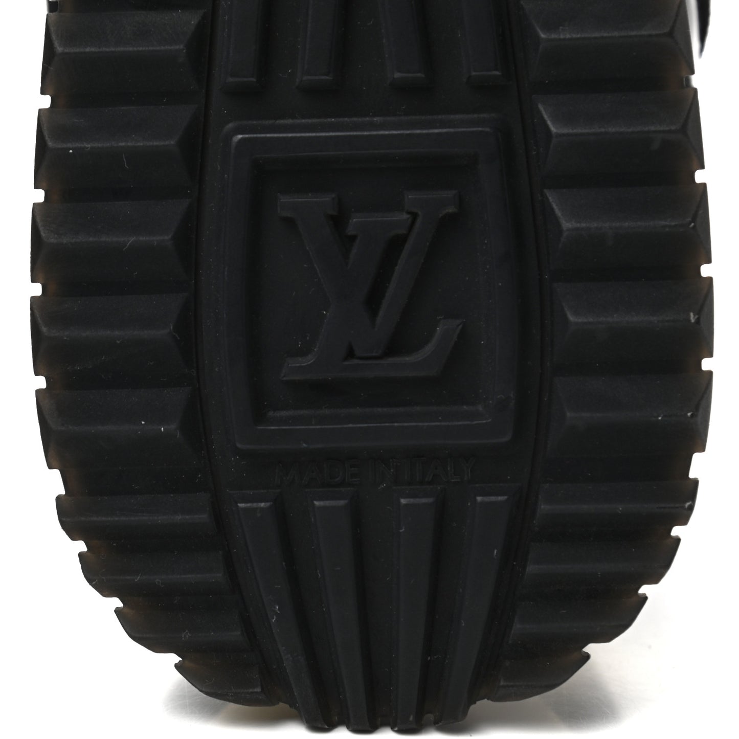 Suede Monogram Run Away Sneakers 41 Black