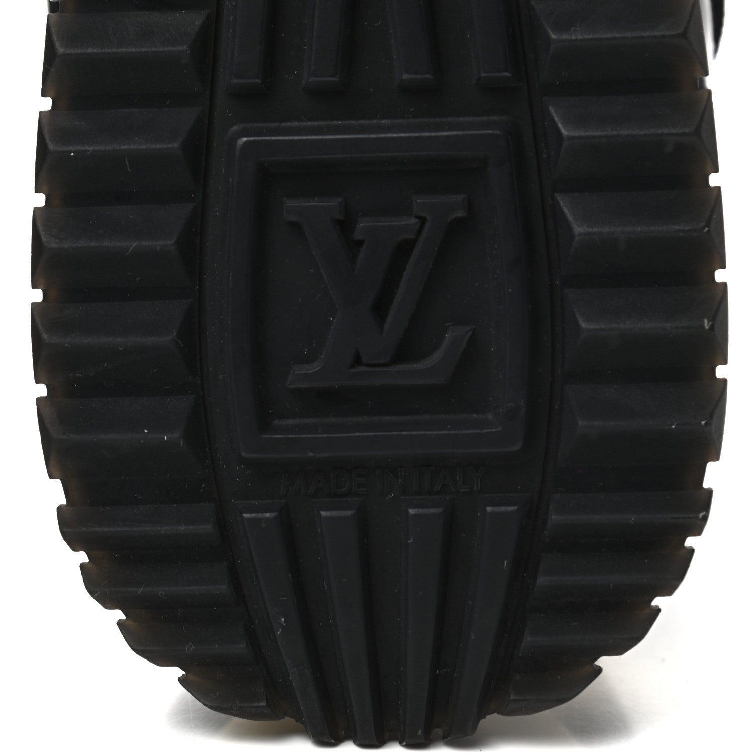 Louis Vuitton Suede Monogram Run Away Sneakers 41 Black 6 of 8