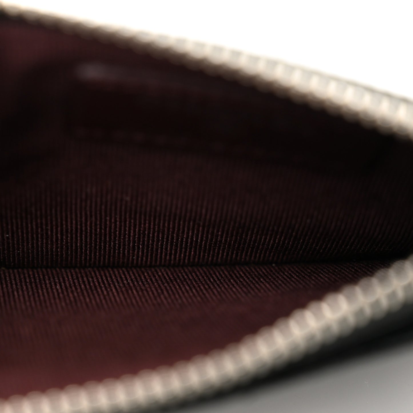 Caviar Quilted CC Zip Card Holder Black